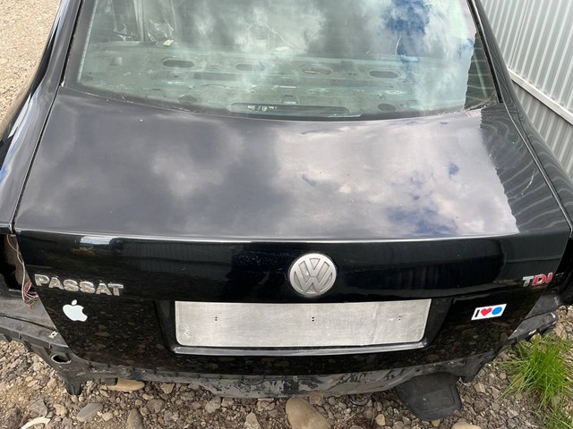 Крышка багажника 3B5827025AK VAG