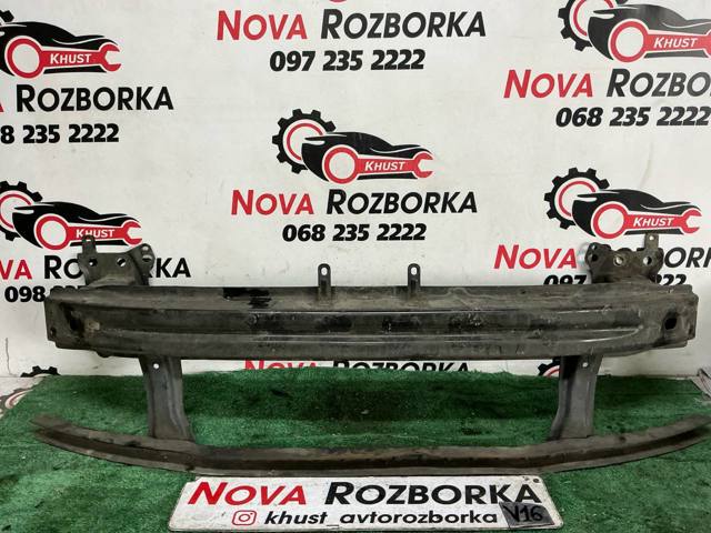 Буфер бампера переднего 3C0807109D VAG