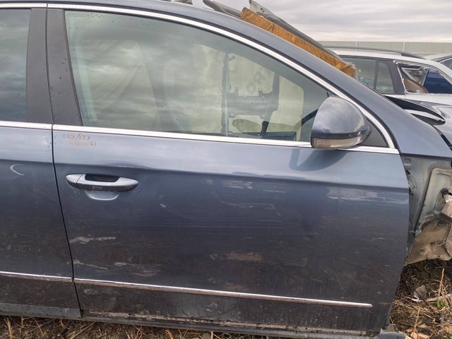 Двери Volkswagen Passat