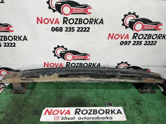 Шина бампера заднего Volkswagen Passat B6