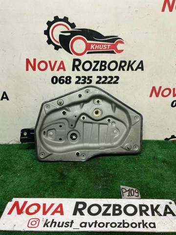 Стеклоподъемник задней левой двери 3T0839461 VAG