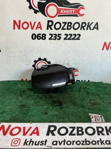 Лючок топливного бака 3T9809857GRU VAG