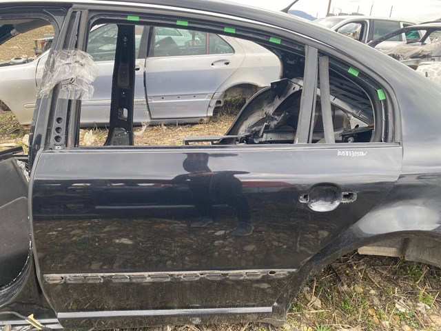Дверь пассажирская задняя левая 3U5833051B VAG
