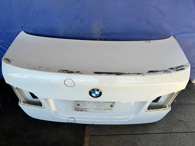 BMW 41627240552 Крышка багажника в наличии Киев