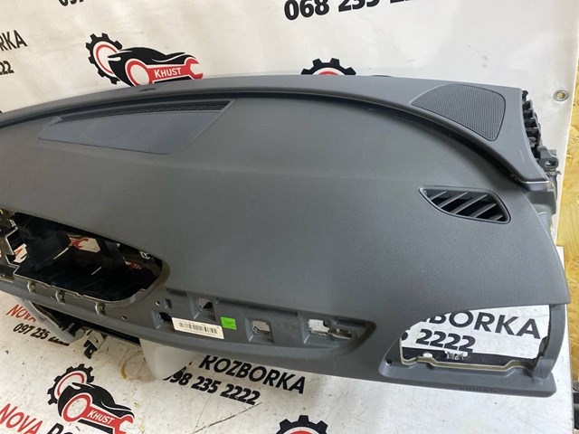 VAG 4G1857001 Панель салона передняя "торпедо" в наличии Винница