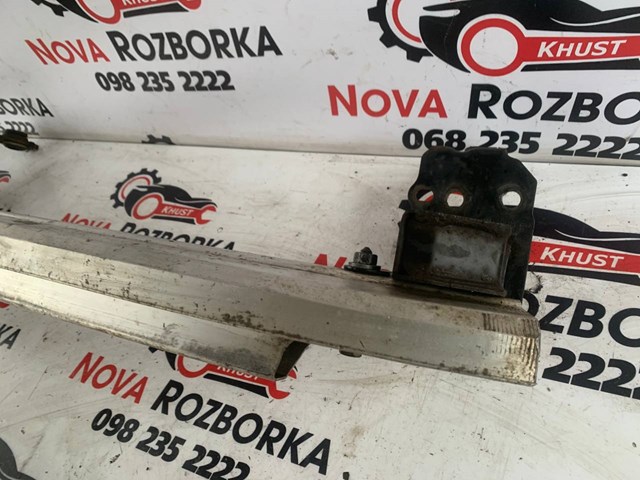 4L0807113A Усилитель переднего бампера купить Житомир