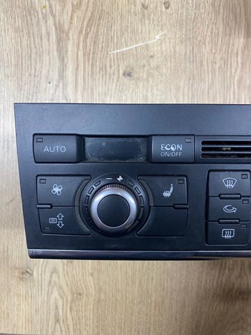 4L0820043F VAG Блок управления режимами отопления/кондиционирования купить в Ужгород