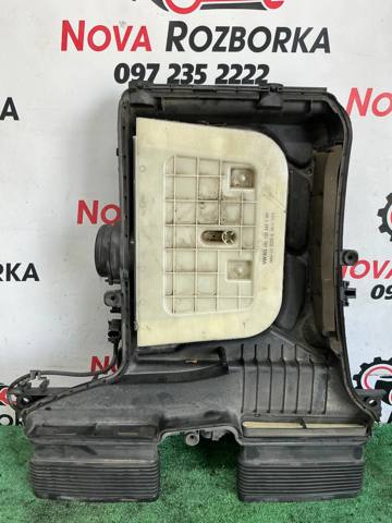 VAG 4M0133837A Корпус фильтра в наличии Кривой Рог