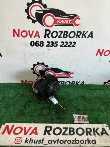Мотор вентилятора печки (отопителя салона), задний 4M0820024 VAG