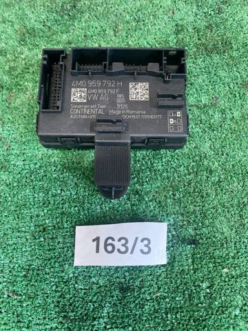Блок комфорта передней двери 4M0959792H VAG