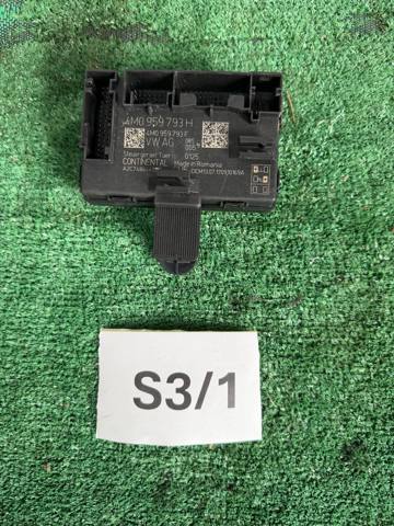 Блок комфорта передней двери 4M0959793H VAG