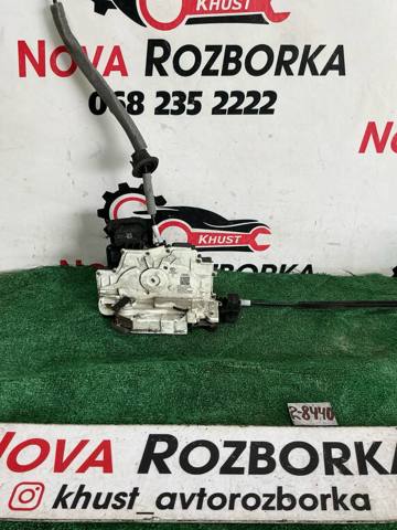 Дверной замок передний правый 4N1837016B VAG