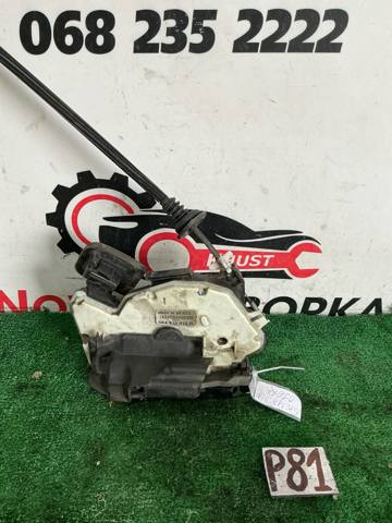 Замок задней правой двери  Фольксваген Гольф ALLTRACK VII