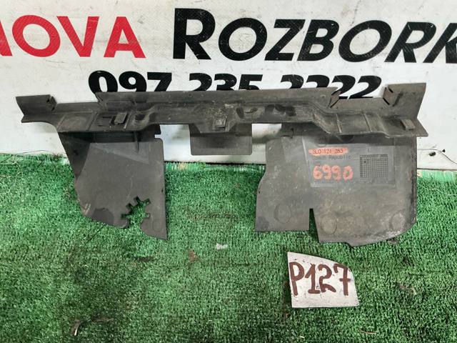 Воздуховод/дефлектор радиатора, левый 5L0121283 VAG