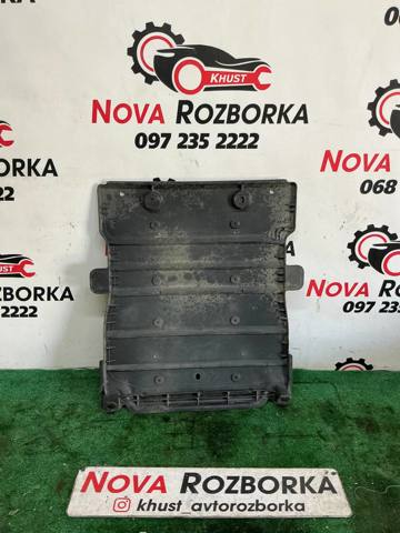 Защита днища, левая 5Q0825230H VAG