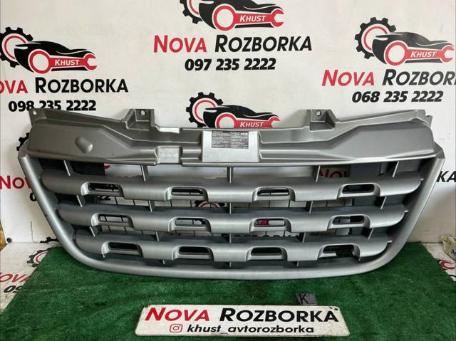623100256R RENAULT Решетка радиатора купить в Николаев
