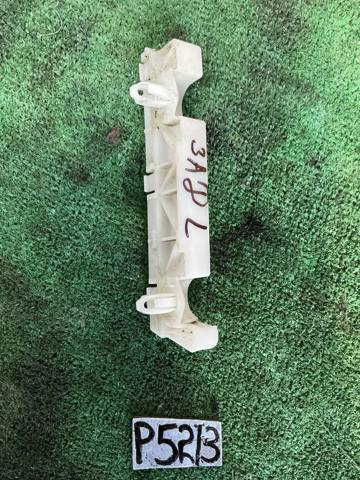 Направляющая заднего бампера, левая 6410A065 MITSUBISHI