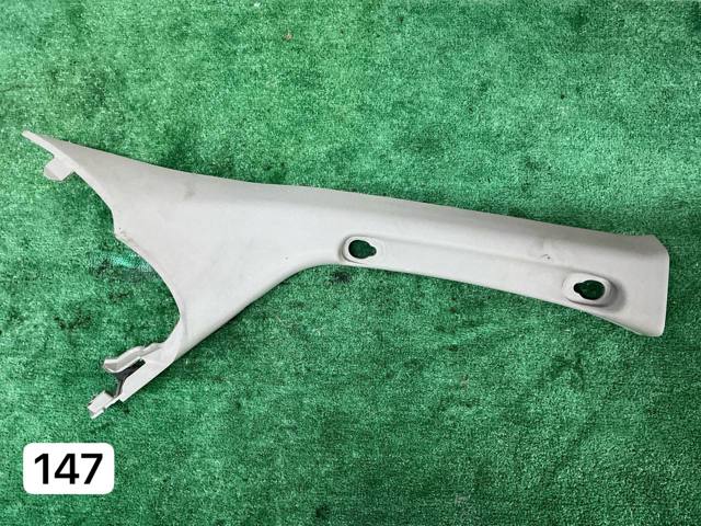 Обшивка стойки кузова внутренняя, передняя правая 76911EB300 NISSAN