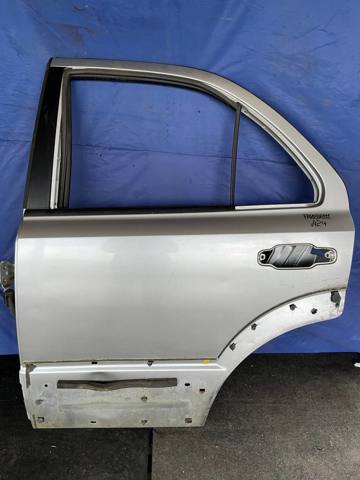 Задняя левая дверь 770033E111 HYUNDAI