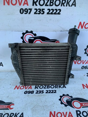 7L0145803A VAG Радиатор интеркуллера купить в Ирпень