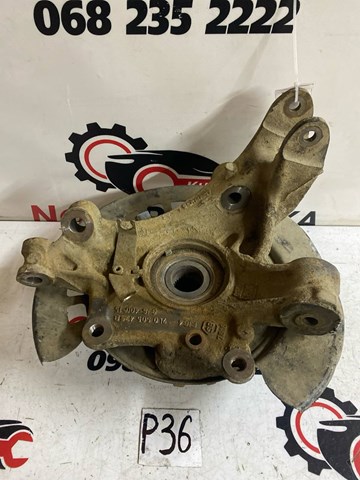 Цапфа правая 7L0505436B VAG