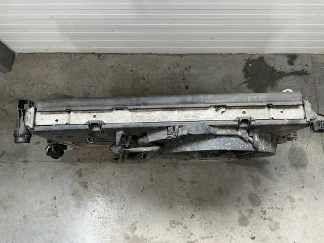 7L0820411G VAG Радиатор кондиционера купить в Винница