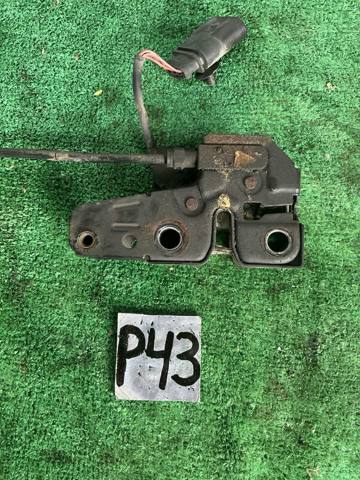 Замок крышки капота 7L0823509C VAG