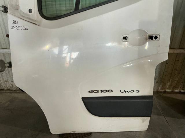 RENAULT 801017005R Дверь передняя левая в наличии Николаев