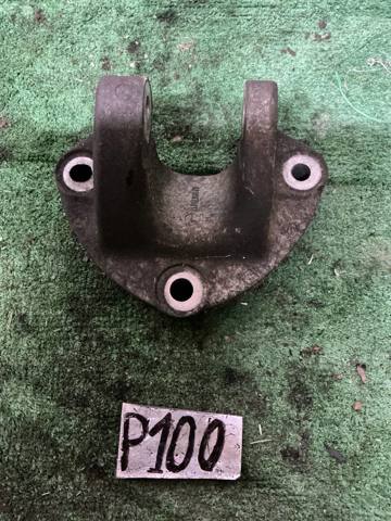 Кронштейн подушки (опоры) двигателя, задней 8200675217 RENAULT