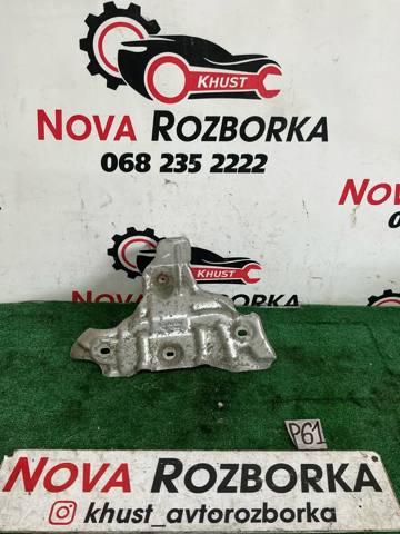 Защита (тепловой экран) выпускного коллектора 8200906076 RENAULT