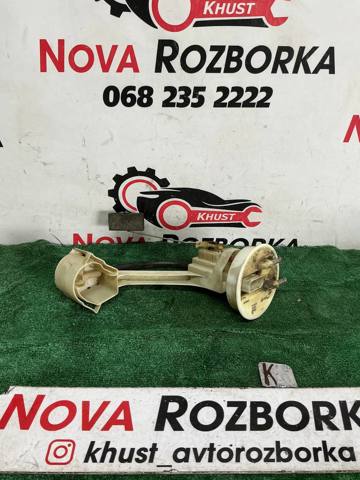 Насос погружной в баке 8E0919673G VAG