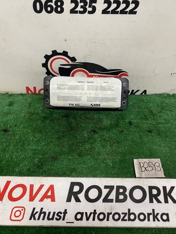 Подушка безопасности боковая 8V0880204D VAG