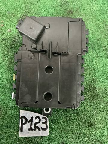 Монтажный блок предохранителей A2055402850 MERCEDES