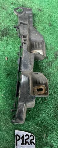 Крепление бамера левое A2058850365 MERCEDES