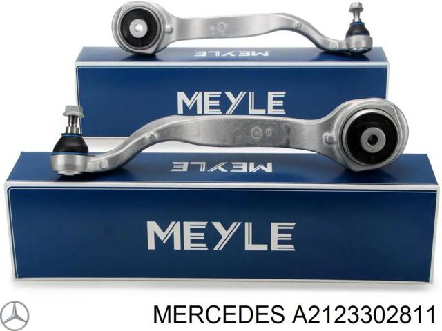 Рычаг передней подвески верхний, правый A2123302811 MERCEDES