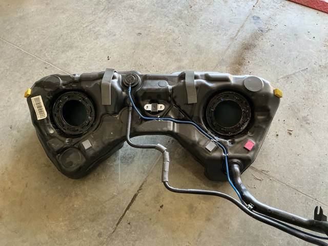 Бензобак A2124708901 MERCEDES