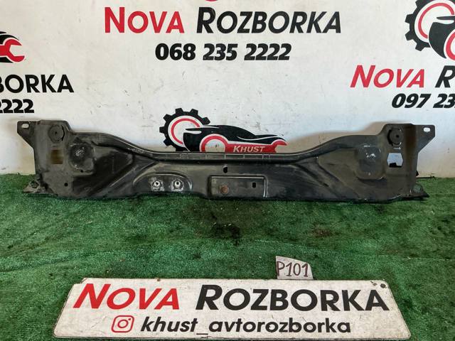 Рамка радиатора верхняя A2126200072 MERCEDES