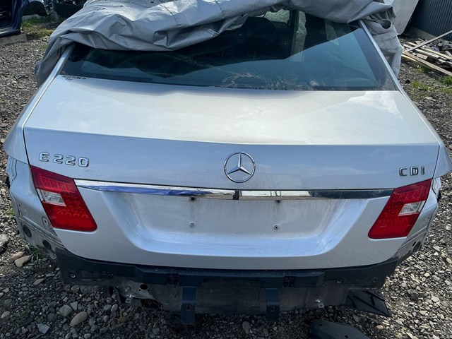 MERCEDES A2127500275 Крышка багажника в наличии Запорожье