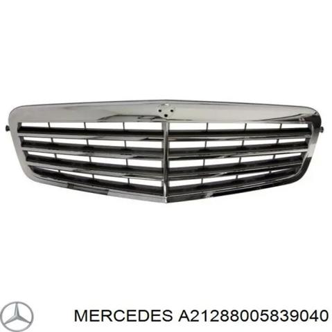Решетка радиатора A21288005839040 MERCEDES