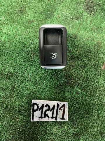 Кнопка салона привода замка 3/5 двери (ляды)/крышки багажника A2129059200 MERCEDES