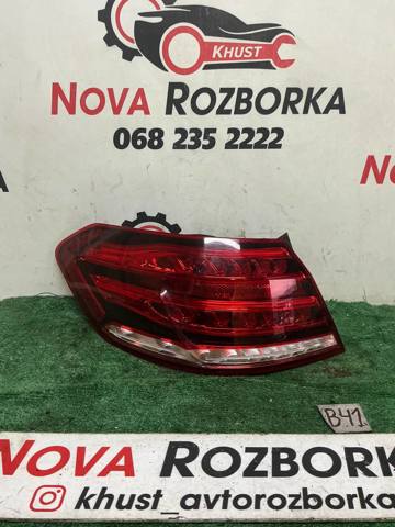 Задняя левая внешняя фара A2129060703 MERCEDES