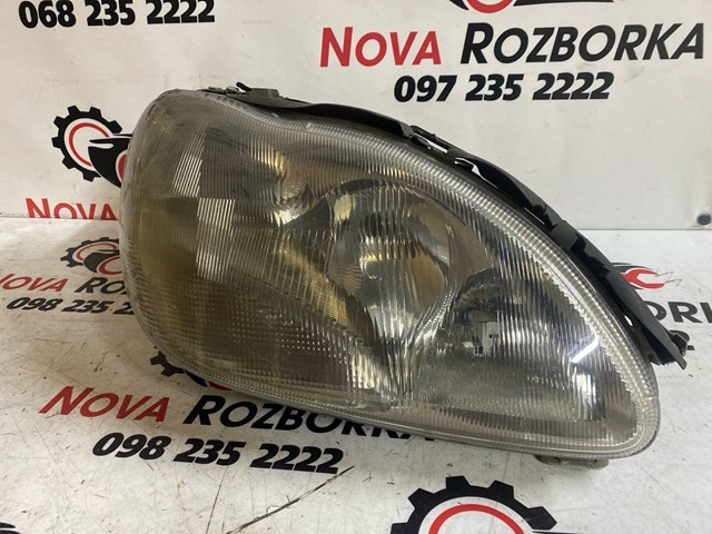 MERCEDES A2208200261 Фара правая в наличии Львов