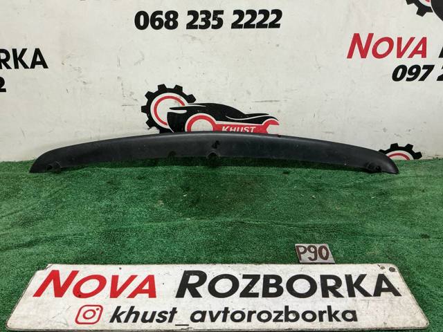 Решетка бампера переднего центральная A2208850723 MERCEDES