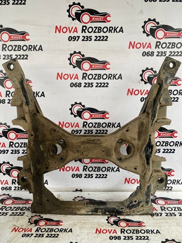Поперечина передней подвески A6393301406 MERCEDES