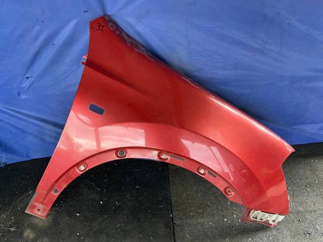 Правое крыло F3100JD0M0 NISSAN