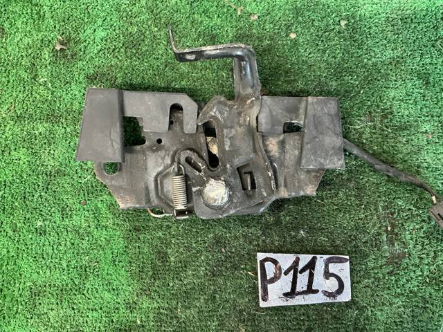 Замок капота GHP956620A MAZDA