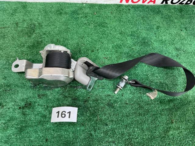 Ремень безопасности передний H6884EB30B NISSAN