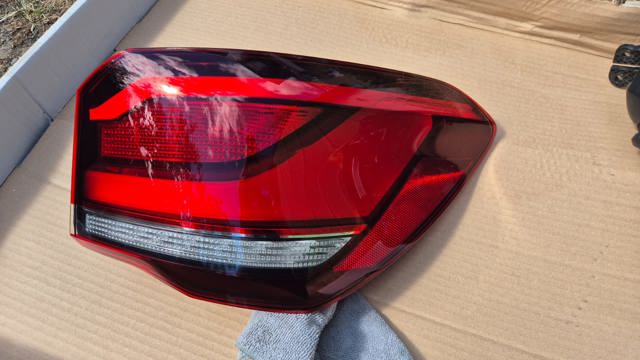 Фара задняя правая внешняя 7477714 BMW