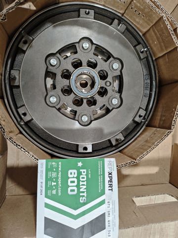 415016110 LUK Маховик купить в Ужгород
