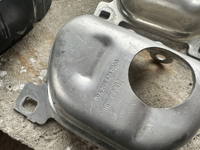 A2056260800 MERCEDES Кронштейн усилителя переднего бампера купить в Днепр